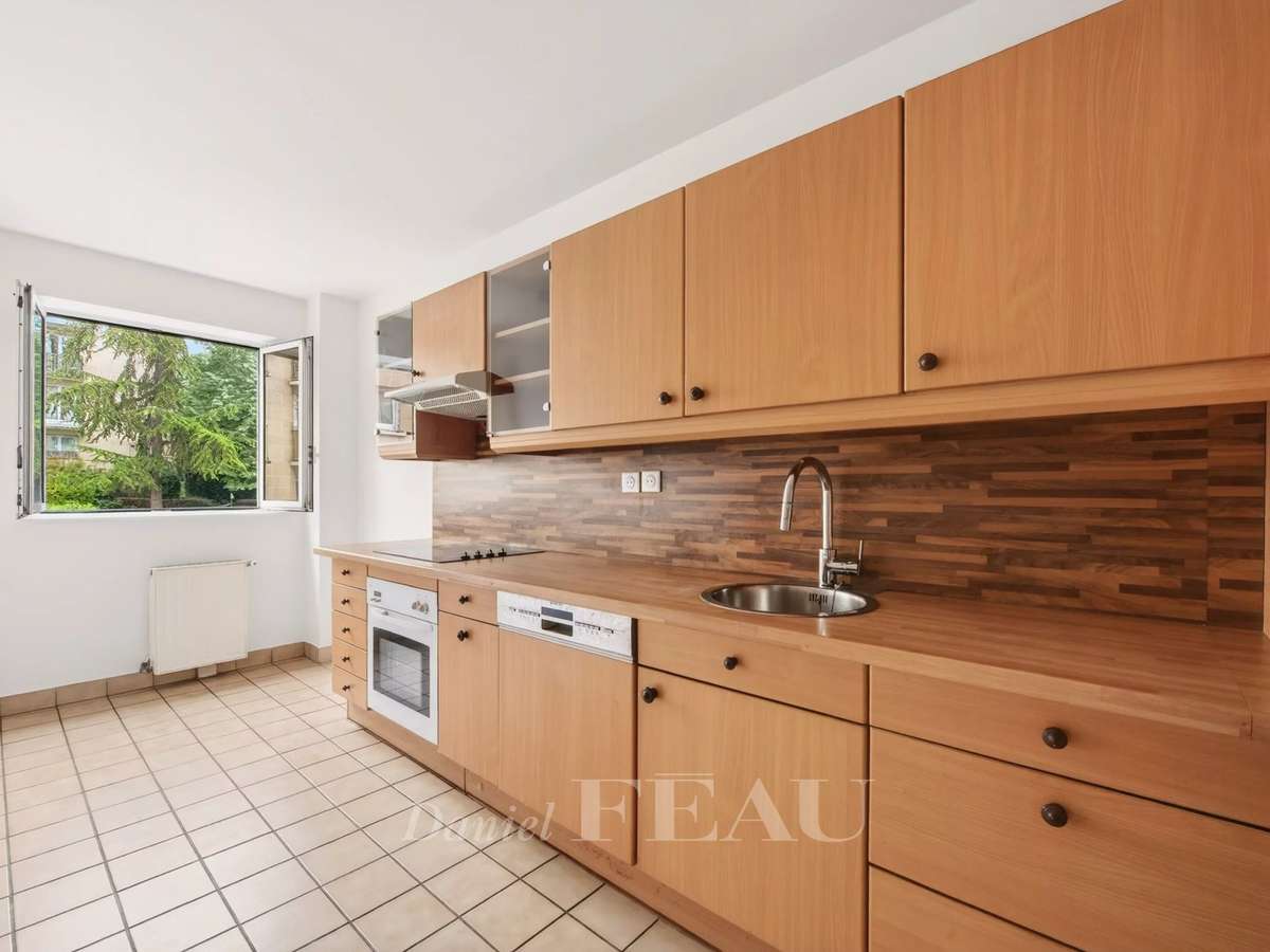 Appartement Suresnes
