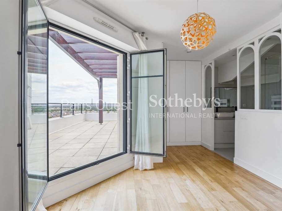 Appartement Suresnes