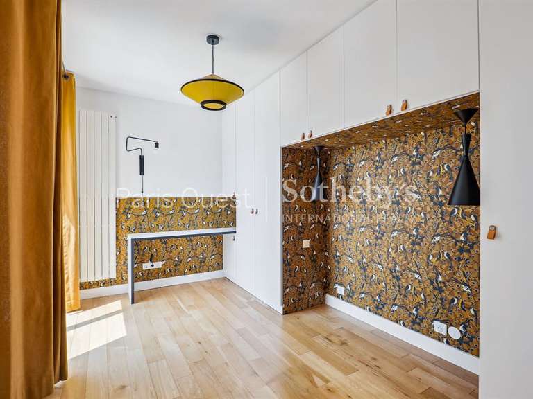 Appartement Suresnes - 4 chambres - 165m²