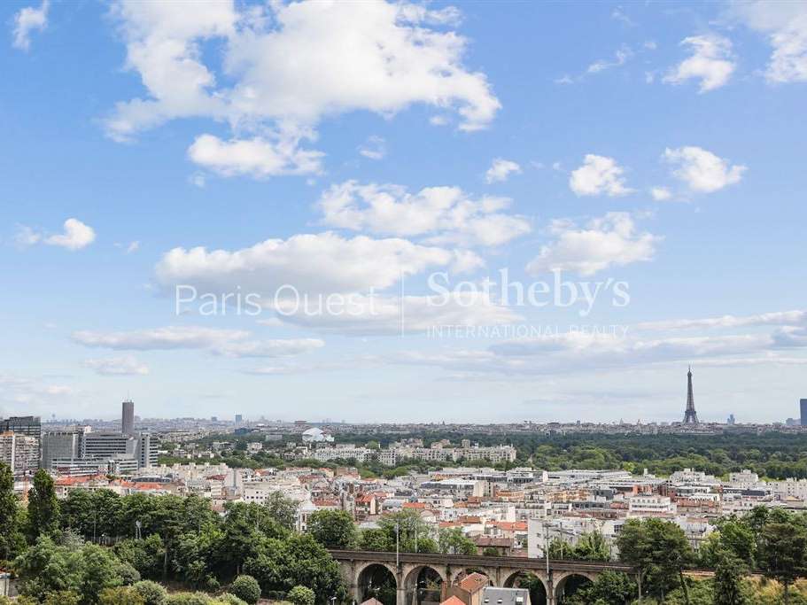 Appartement Suresnes