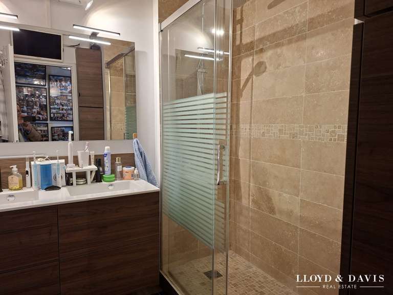 Appartement Suresnes - 5 chambres - 163m²