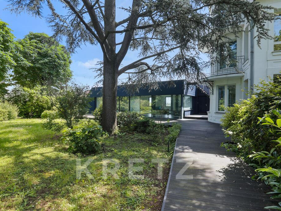 House Suresnes