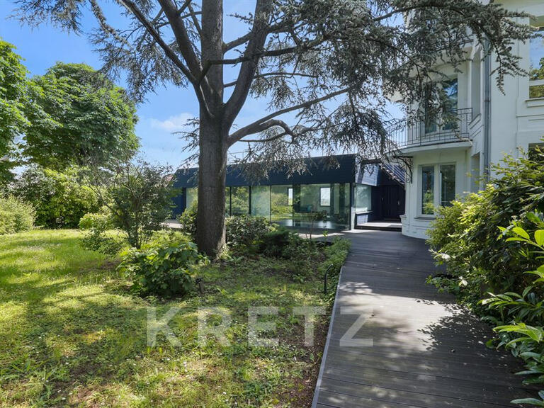 House Suresnes - 5 bedrooms - 650m²