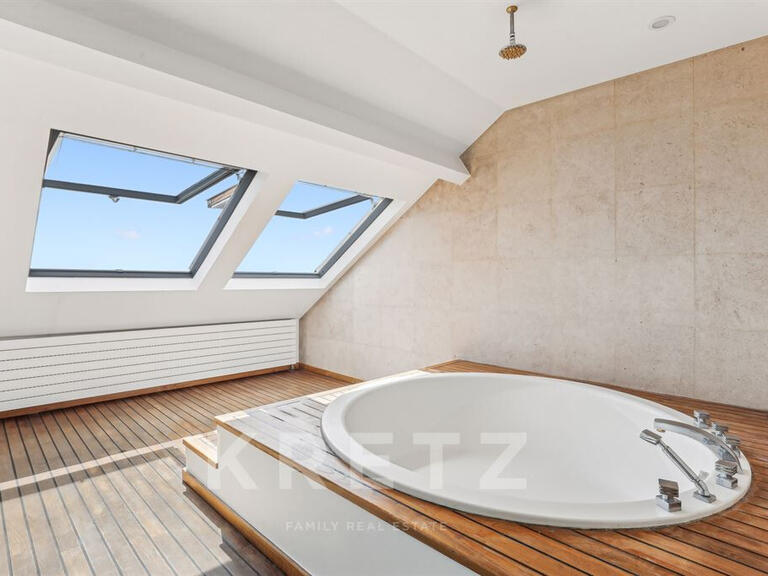 Maison Suresnes - 5 chambres - 650m²