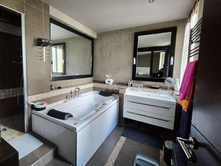 House Suresnes - 3 bedrooms