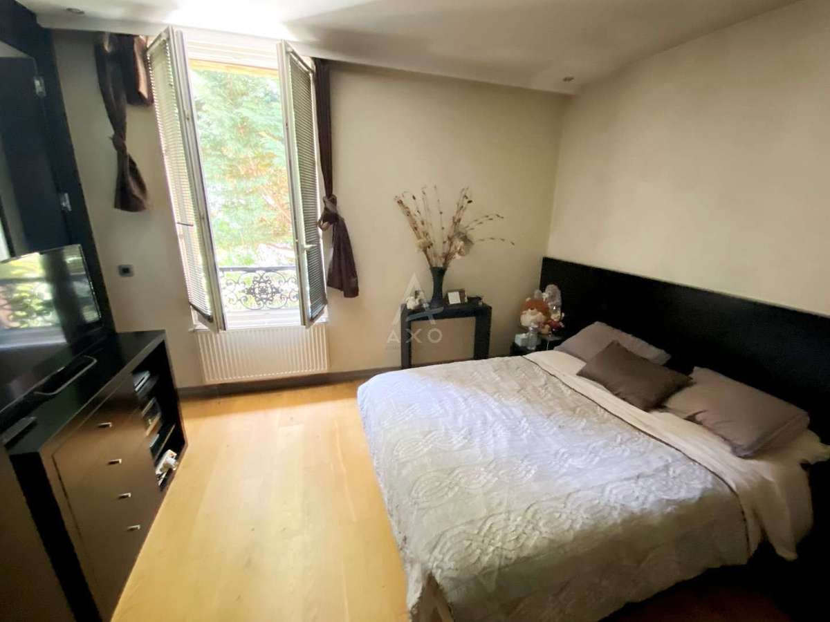 Maison Suresnes