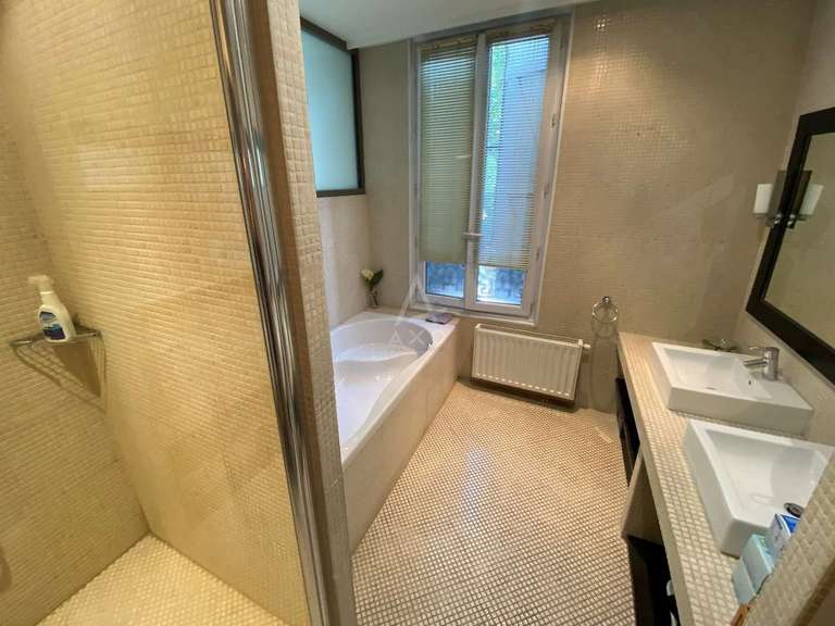 Maison Suresnes - 3 chambres