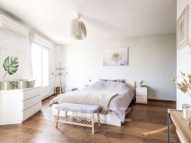 Maison Suresnes - 5 chambres - 298m²