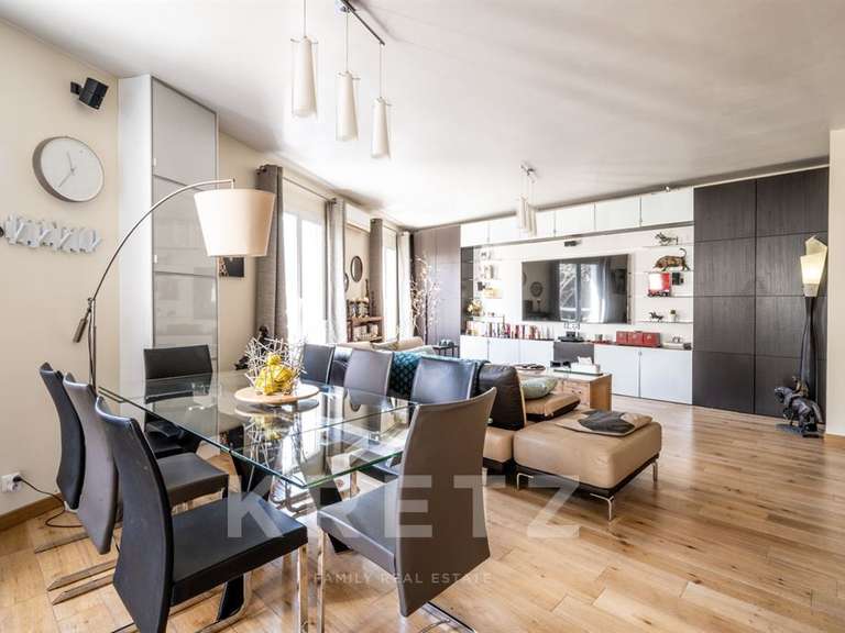 Maison Suresnes - 5 chambres - 298m²