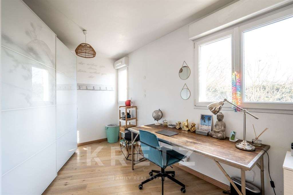 Maison Suresnes
