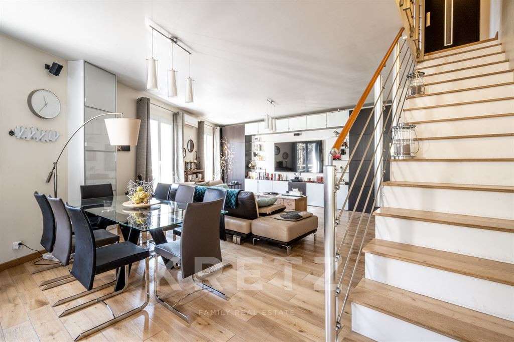 Maison Suresnes