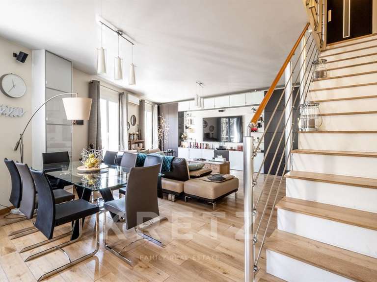 Maison Suresnes - 5 chambres - 298m²