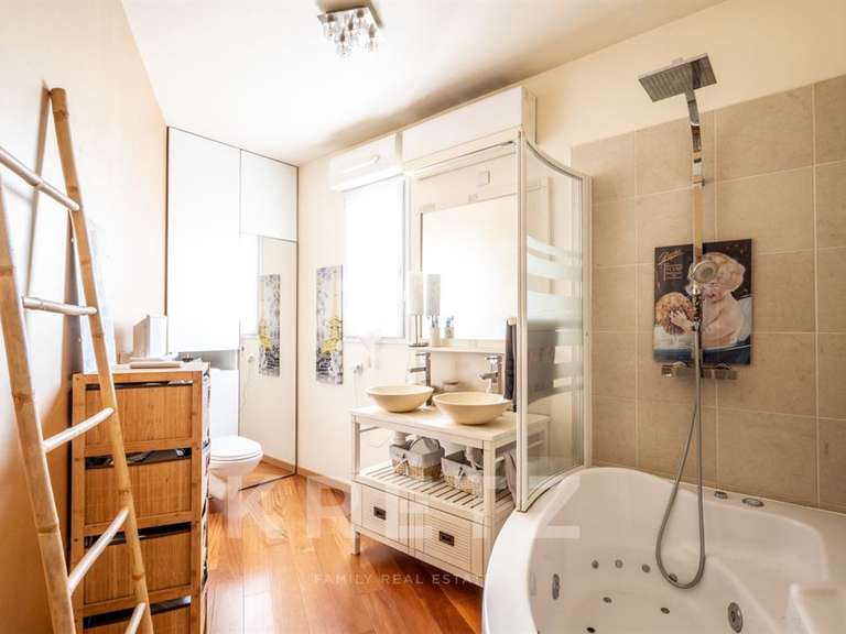 Maison Suresnes - 5 chambres - 298m²