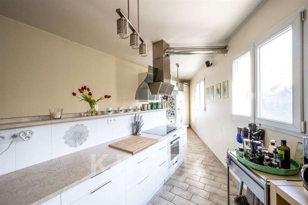 Maison Suresnes