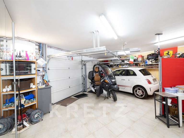 House Suresnes - 5 bedrooms - 298m²