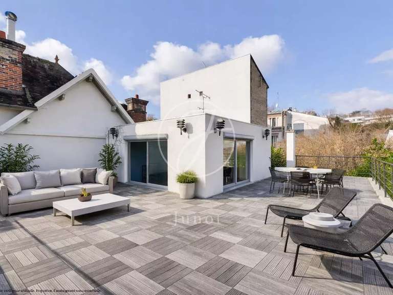 Maison Suresnes - 4 chambres - 214m²
