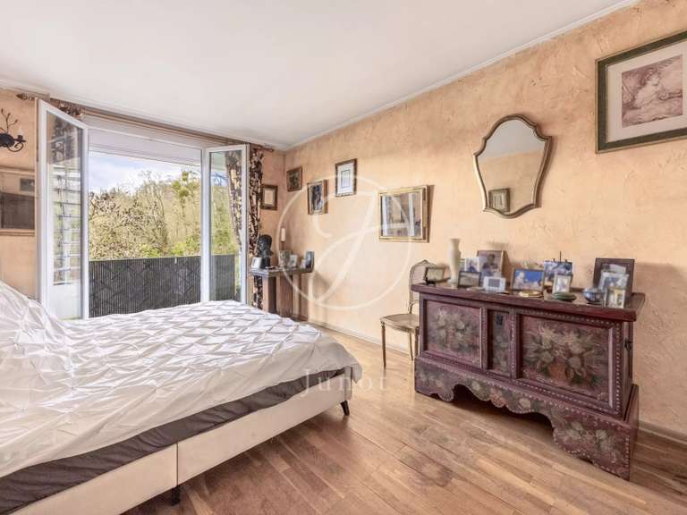 Maison Suresnes - 4 chambres - 296m²