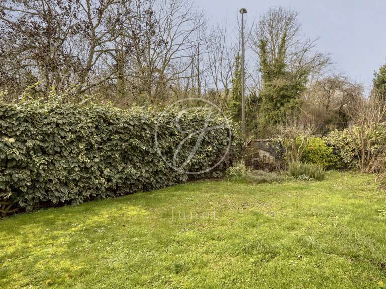 Maison Suresnes - 4 chambres - 296m²