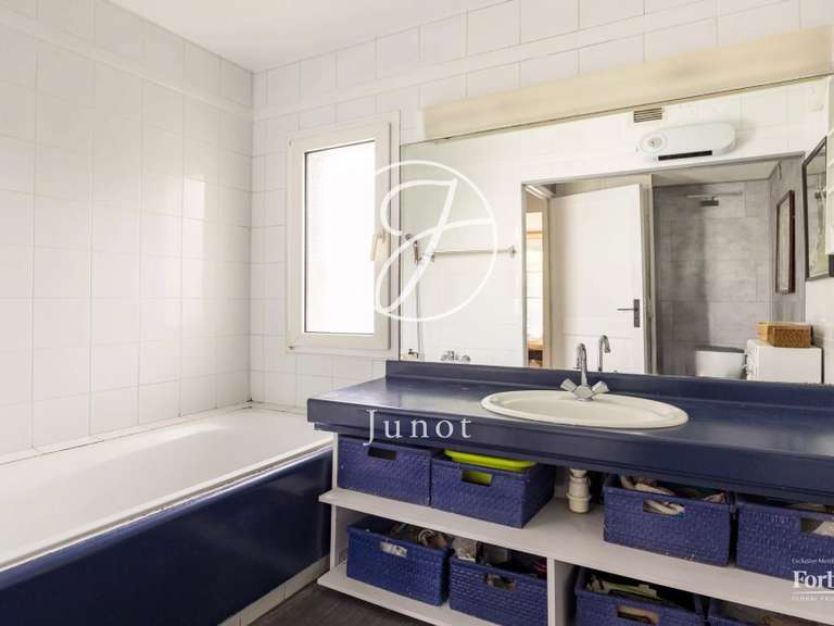 Maison Suresnes - 4 chambres - 296m²