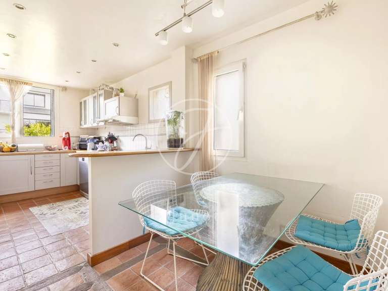 Maison Suresnes - 4 chambres - 296m²