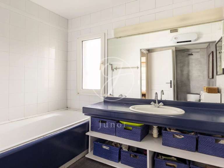 Maison Suresnes - 4 chambres - 296m²