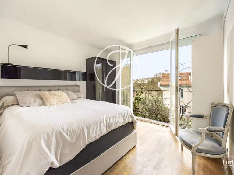 Maison Suresnes - 4 chambres - 296m²