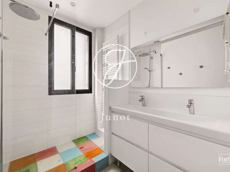 Maison Suresnes - 5 chambres - 232m²