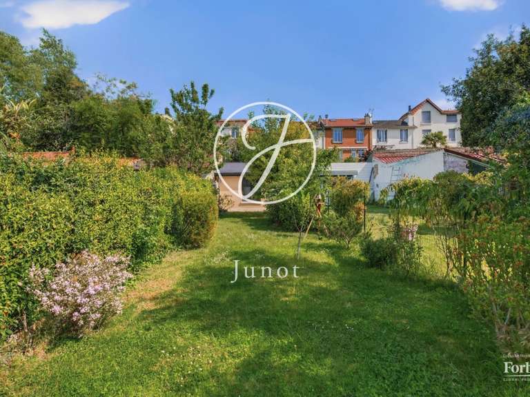 Maison Suresnes - 5 chambres - 232m²