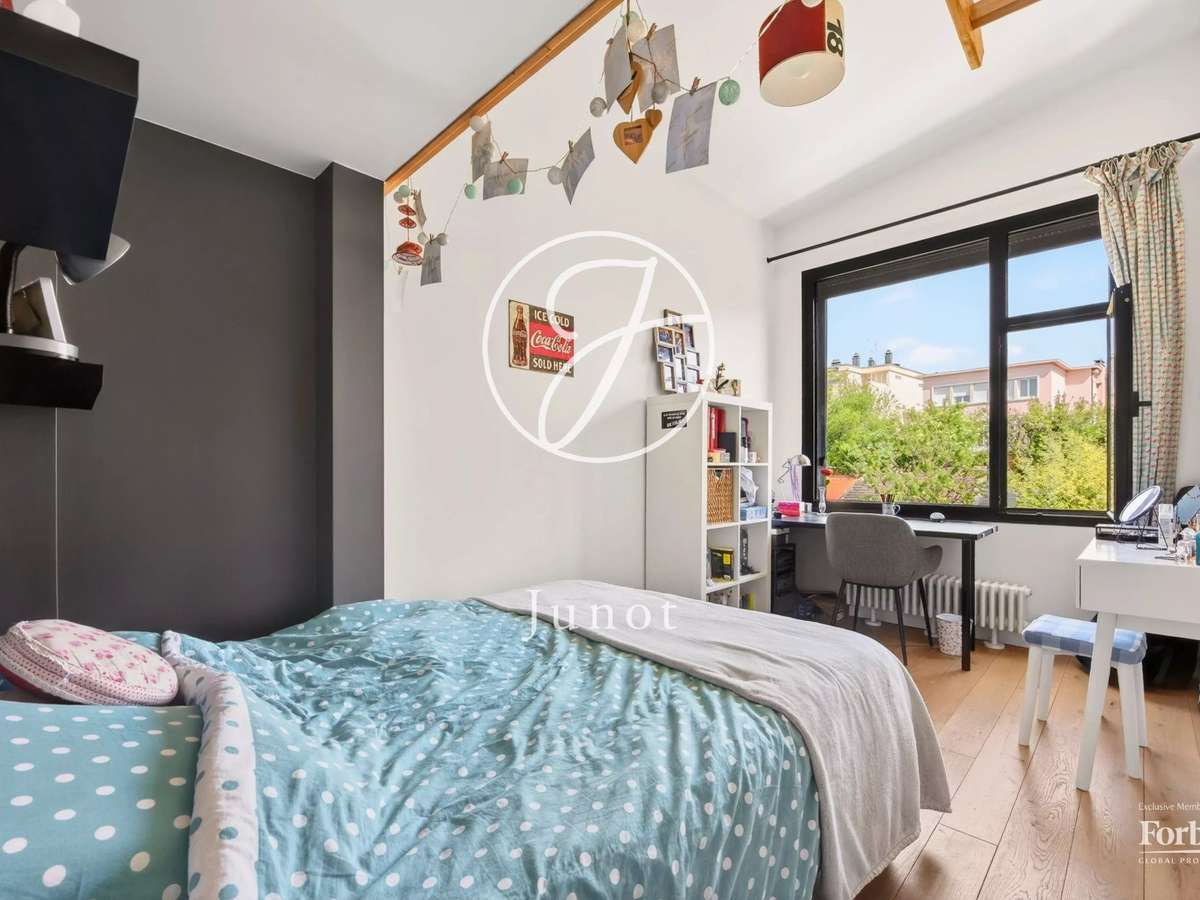 Maison Suresnes