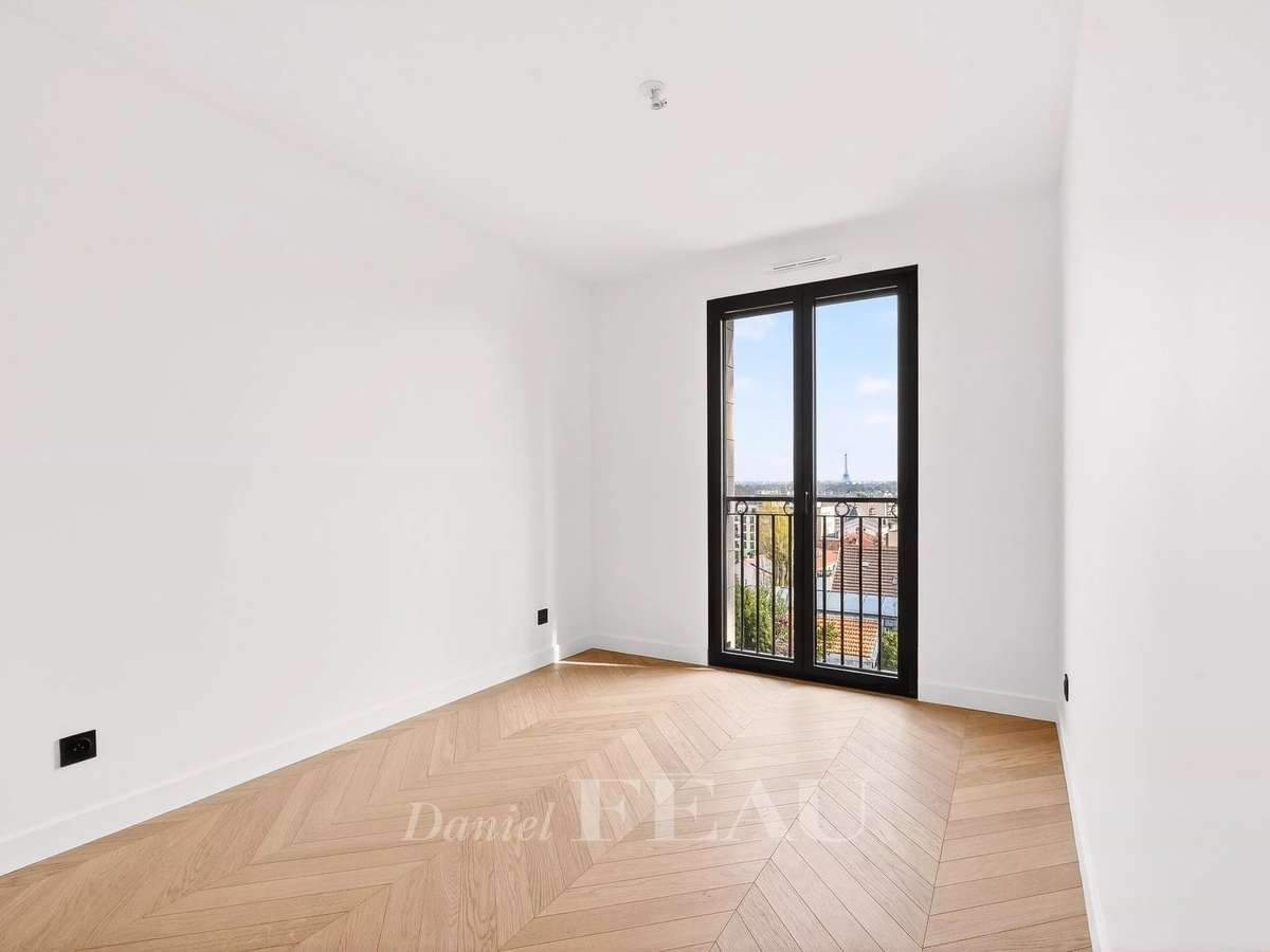 Maison Suresnes