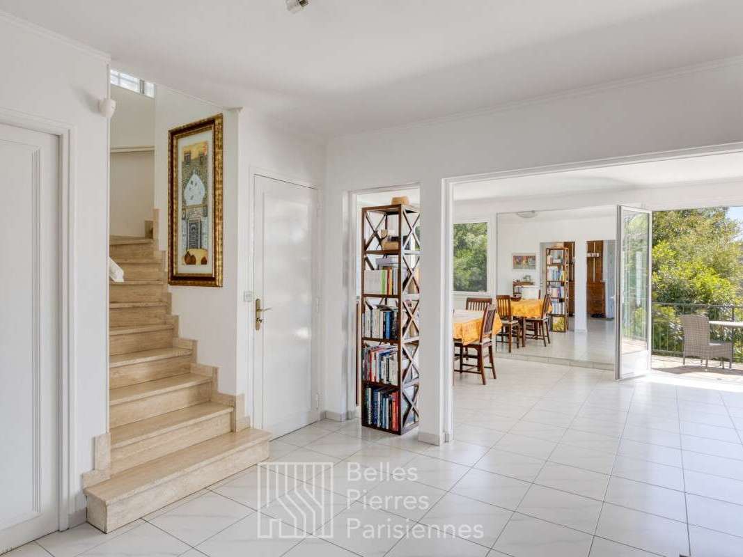 Maison Suresnes