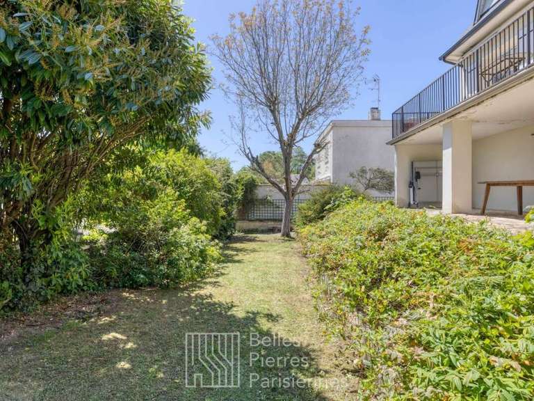 Maison Suresnes - 5 chambres