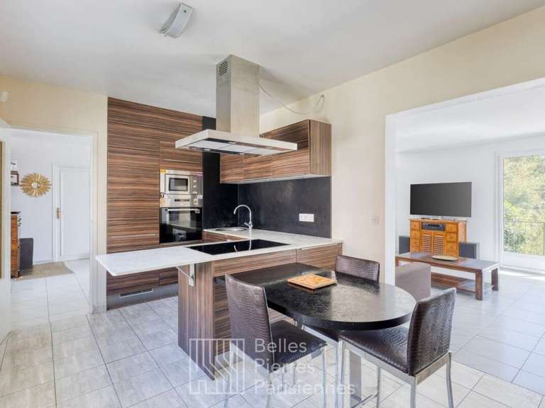 Maison Suresnes - 5 chambres