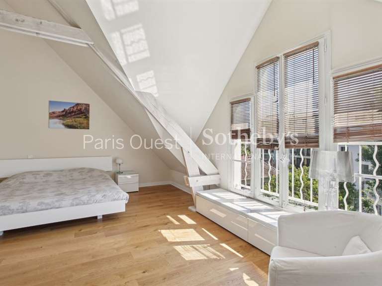 Maison Suresnes - 4 chambres - 192m²