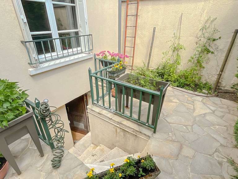 Maison Suresnes - 5 chambres - 149m²