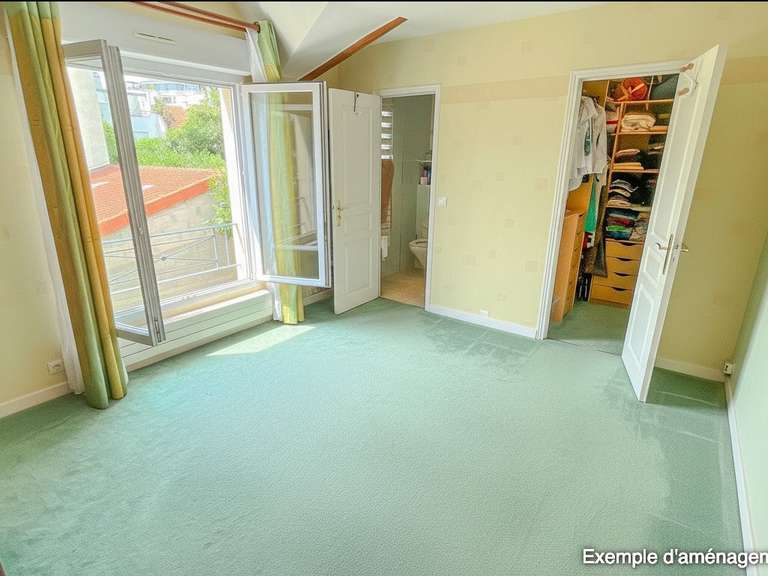 Maison Suresnes - 5 chambres - 149m²