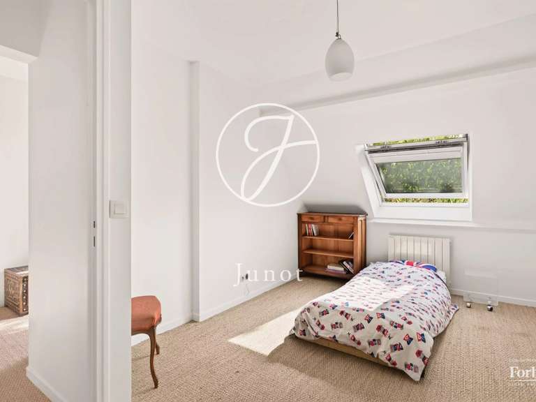Maison Suresnes - 4 chambres - 260m²