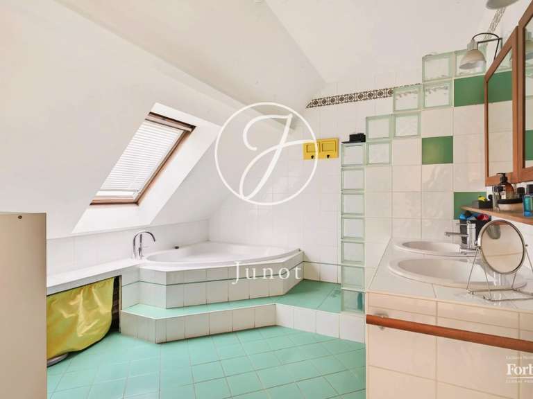 Maison Suresnes - 4 chambres - 260m²