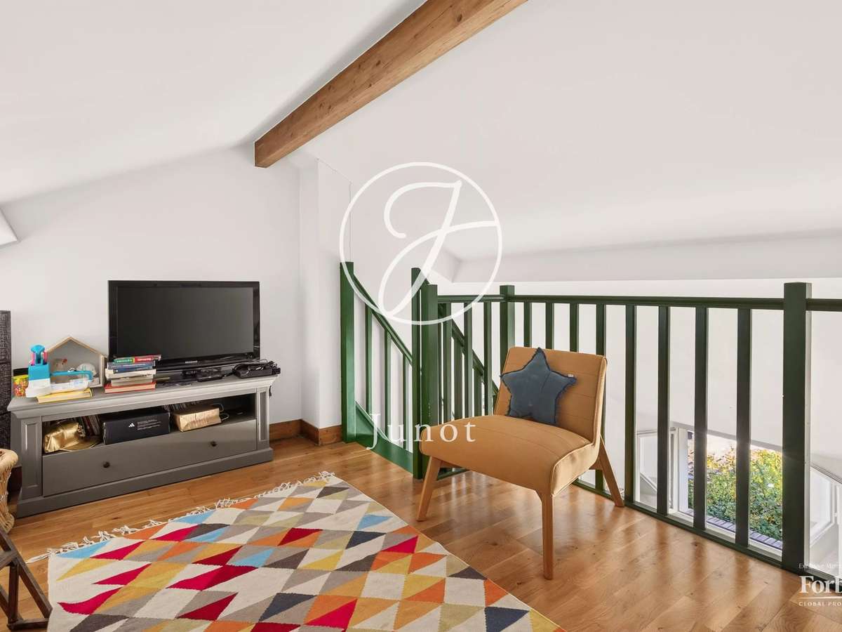 Maison Suresnes