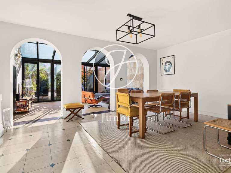 Maison Suresnes - 4 chambres - 210m²