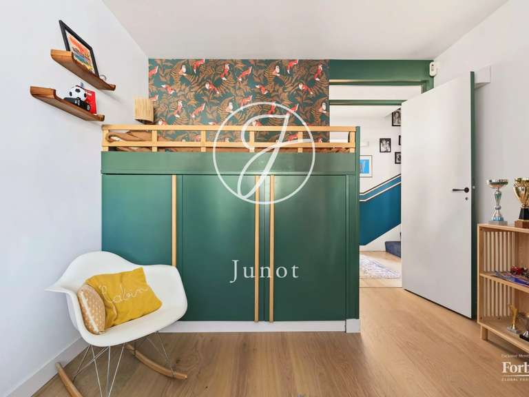 Maison Suresnes - 4 chambres - 210m²