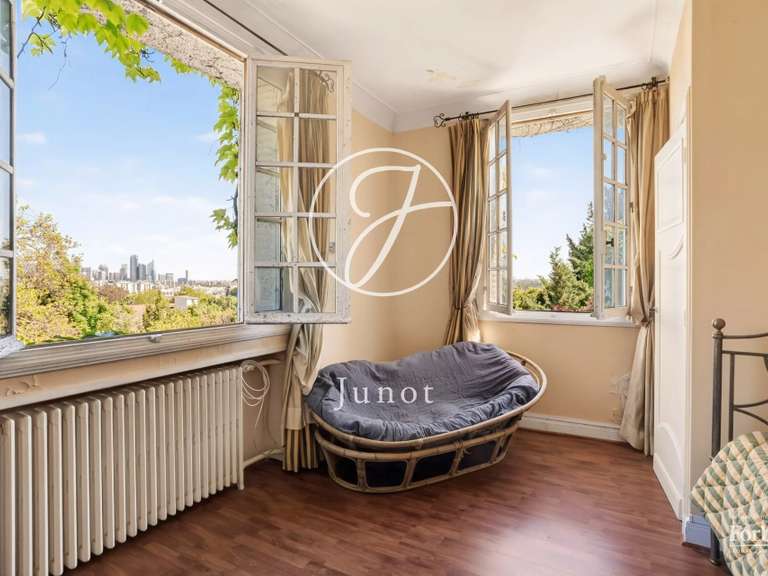 Maison Suresnes - 5 chambres - 498m²