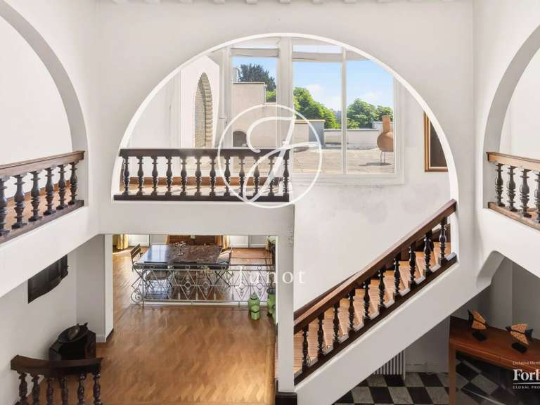 Maison Suresnes - 5 chambres - 498m²