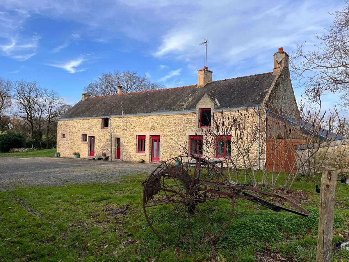 Maison Surzur