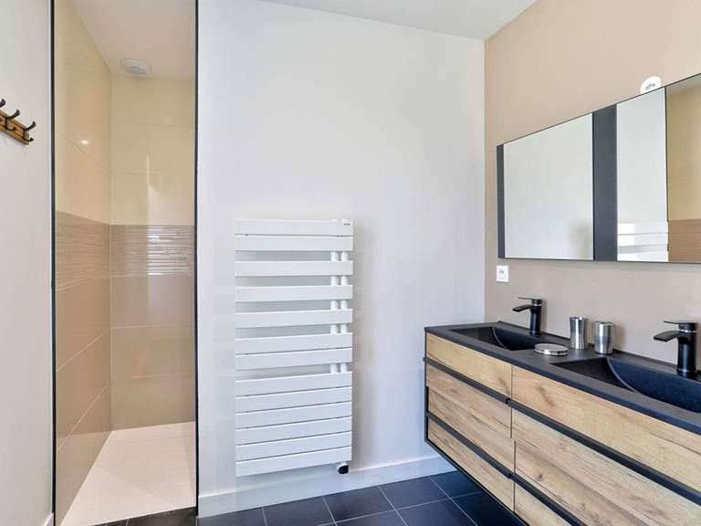 House Surzur - 5 bedrooms