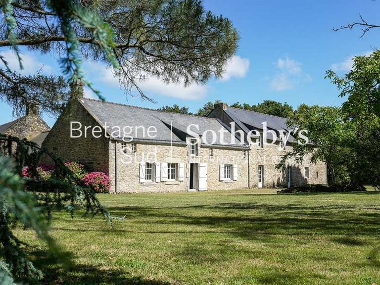 Maison Surzur - 4 chambres - 203m²