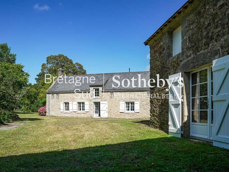 Maison Surzur - 4 chambres - 203m²