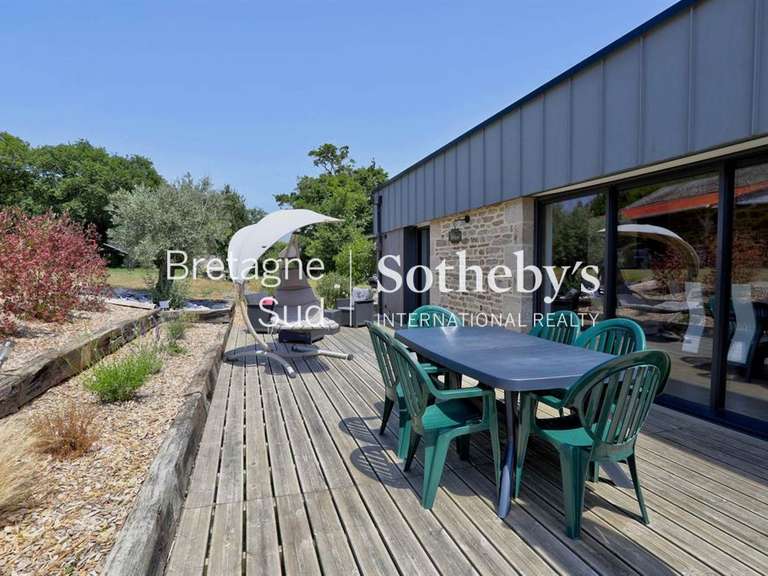 Maison Surzur - 5 chambres - 277m²