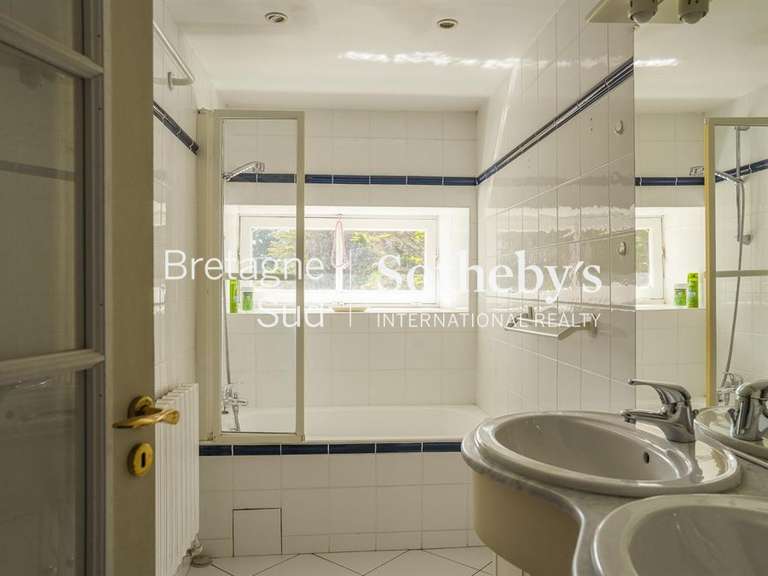 Maison Surzur - 6 chambres - 240m²