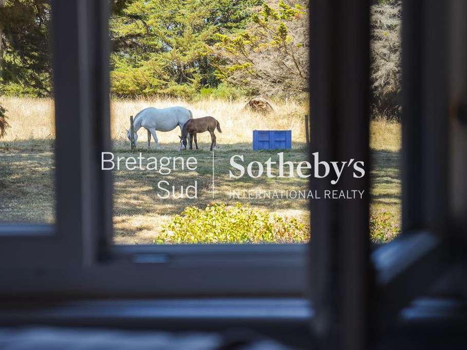 Maison Surzur
